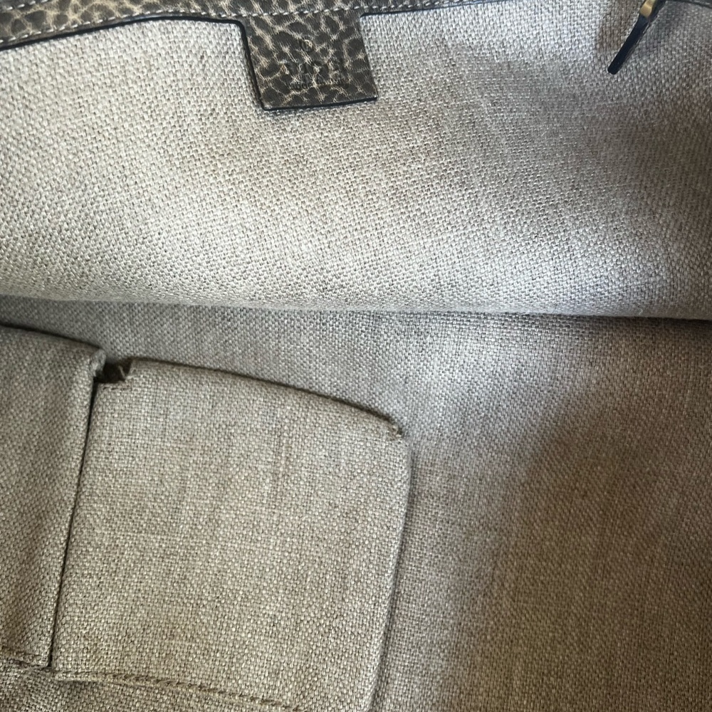 Distressed Bamboo Gucci Tote - Picture 6 of 12